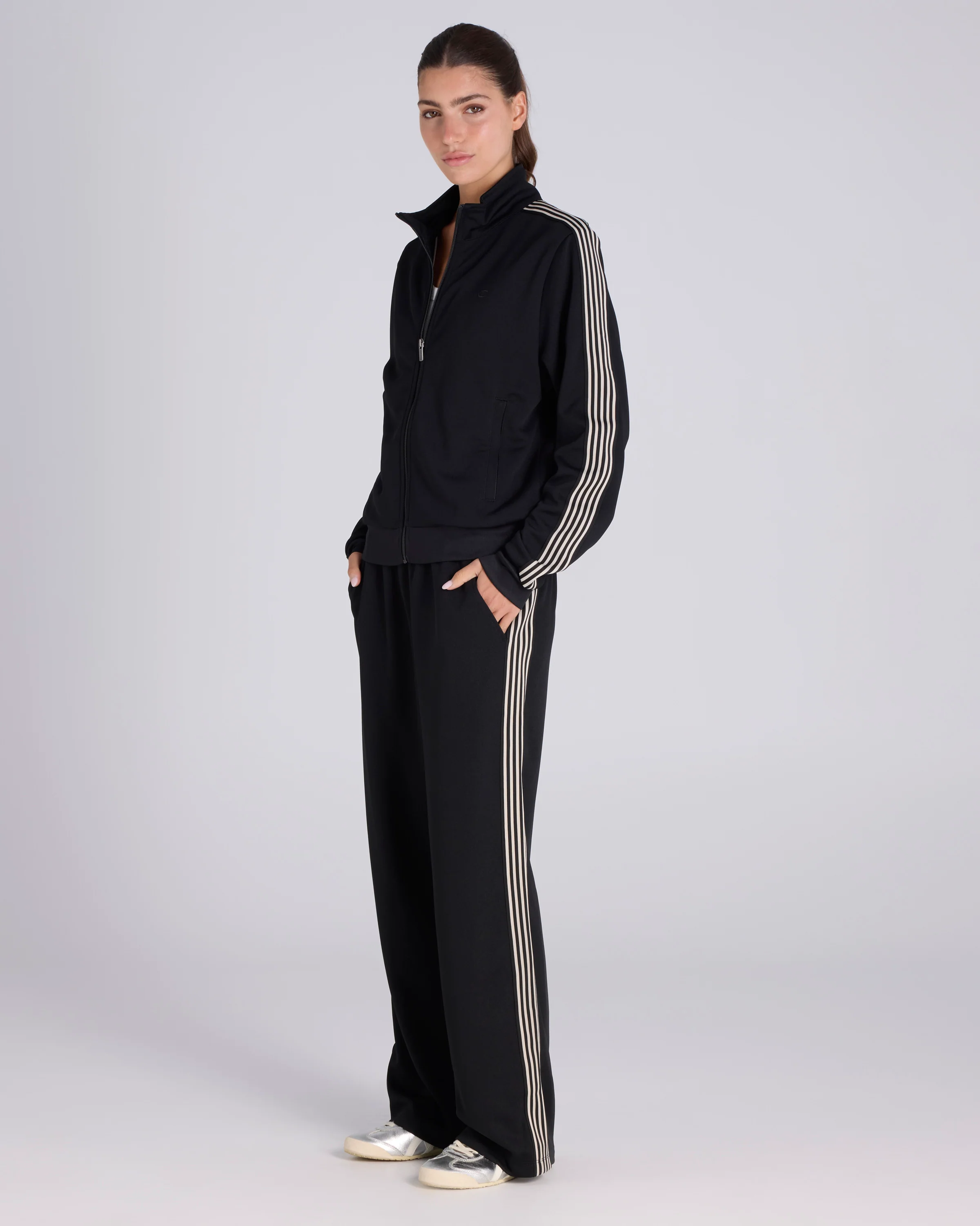 On Track Track Pants - Image 4