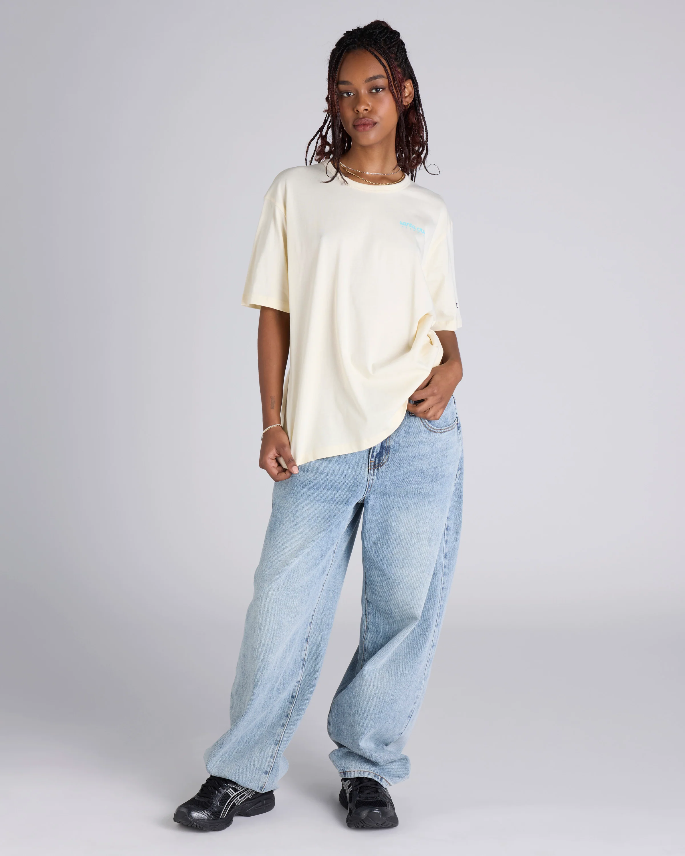 Endless Summer Oversized Graphic Tee - Image 4