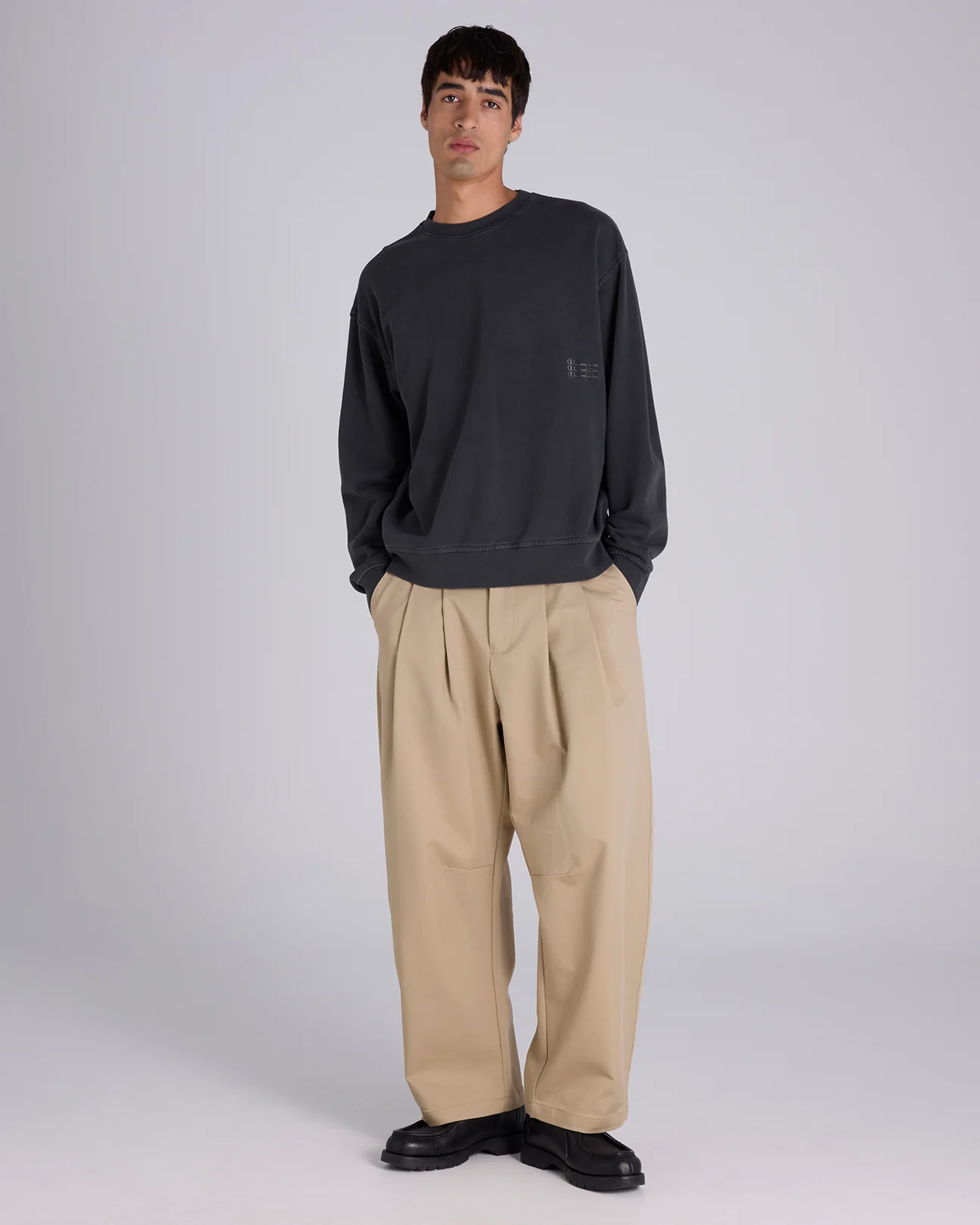 Vintage Wash Crew - Image 4